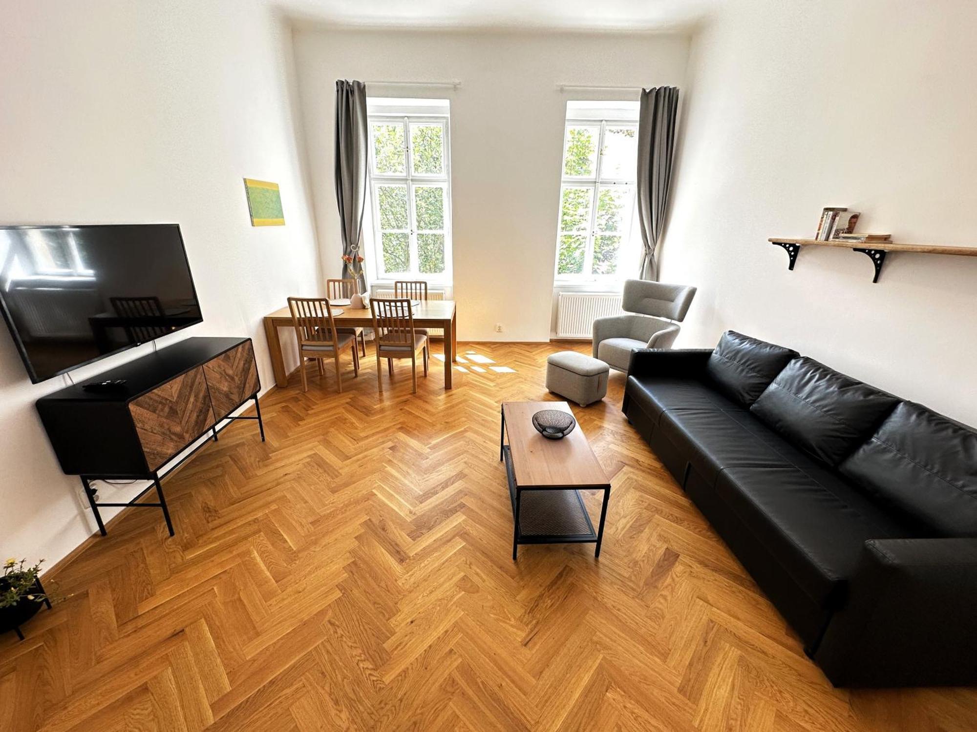 Black Eagle Apartments Praga Exterior foto